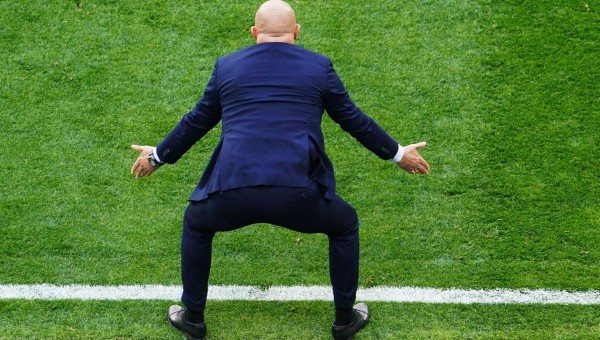 
                    Потребительский терроризм: как негативное общественное мнение может потопить компанию и при чем здесь Макрон и Дзюба?            