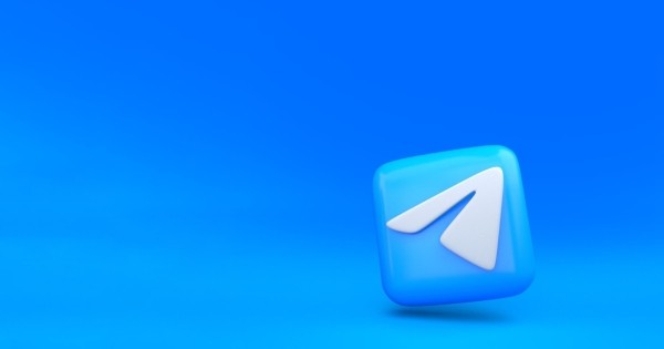 
                    Как мы продали 140 квартир с помощью рекламы в Telegram            