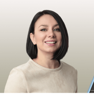 
                    Соцсети люксовых и массовых брендов: в чём разница            