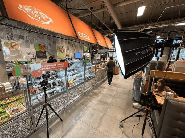 
                    Foodporn c двумя итерациями: как мы сняли проморолик для "Много Лосося" с минимумом правок            