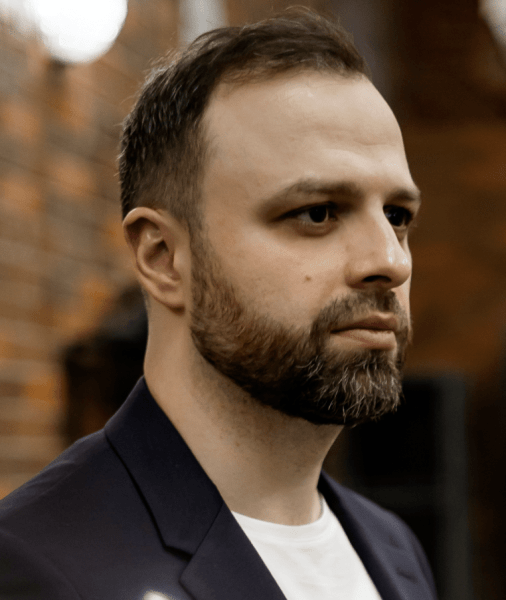 
                    Миллиарды: как инсайтные MarTech-кампании повышают выручку компаний с миллиардными оборотами?            