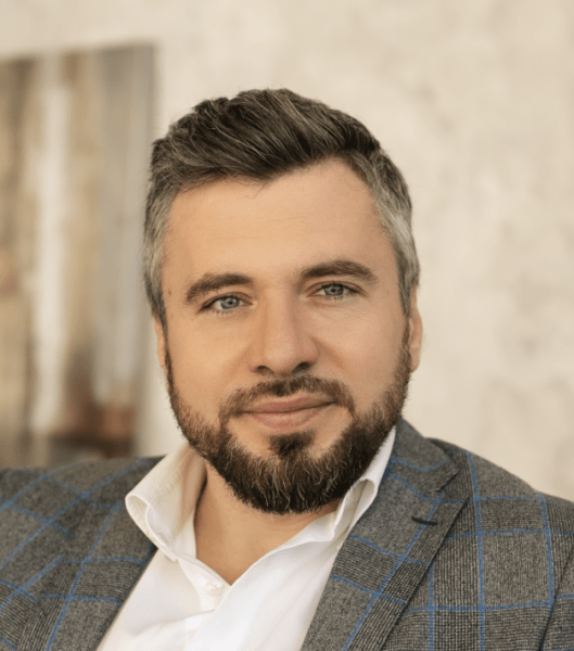 
                    Миллиарды: как инсайтные MarTech-кампании повышают выручку компаний с миллиардными оборотами?            