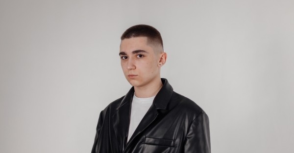 
                    Как привлечь 1,3 млн участников в приложение через рекламу у блогеров            