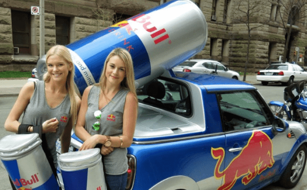 Крылья успеха: как Red Bull поднял свои продажи в небеса
Крылья успеха: как Red Bull поднял свои продажи в небеса