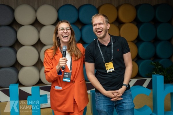 
                    Ешь, учись, звони: как Calltouch провел трехдневный кэмп для маркетологов            