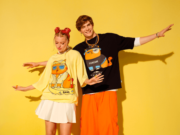 4 крутых примера, когда российские компании сумели в мерч
4 крутых примера, когда российские компании сумели в мерч