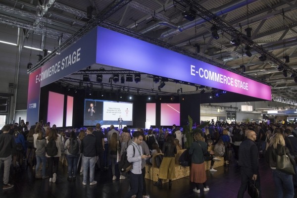 Главные выводы крупнейшей конференции в Европе про маркетинг и рекламу - DMEXCO 2023
Главные выводы крупнейшей конференции в Европе про маркетинг и рекламу - DMEXCO 2023