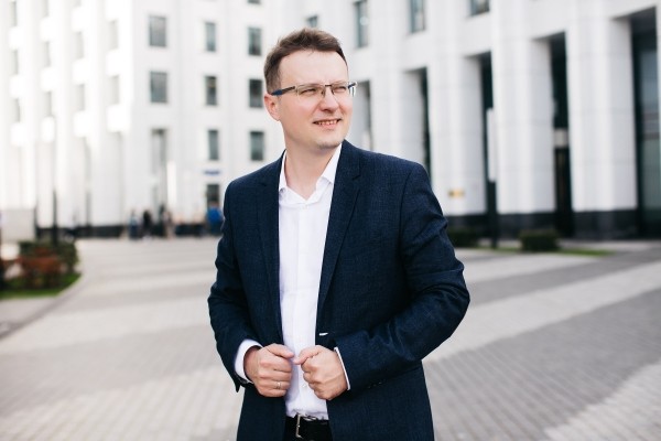 
                    ТОП-20 ключевых направлений интернет-маркетинга, которые нужно использовать осенью 2023            