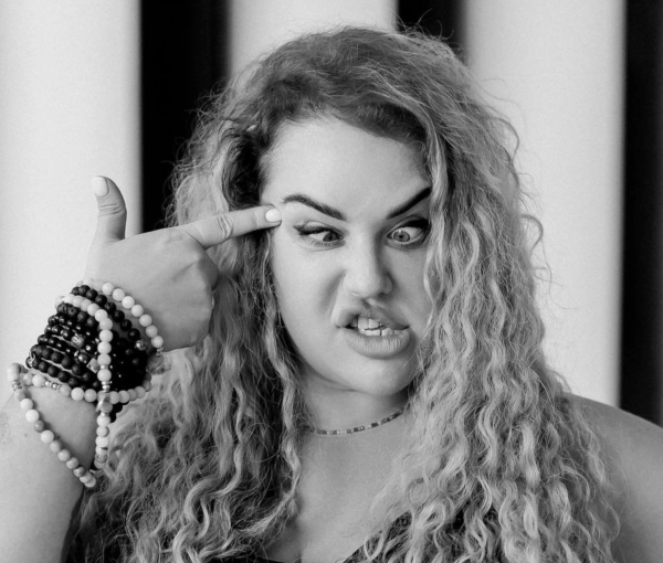 
                    «Дикпик не скинул, и ладно». Топ-менеджер СДЭК горячо комментирует холодные попытки продать ему услуги в мессенджерах            