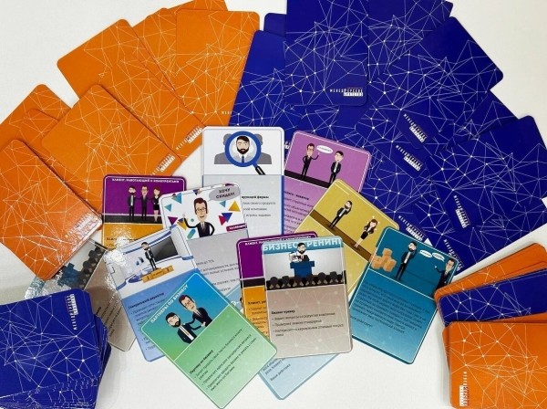 
                    Магия настольных игр с логотипом            