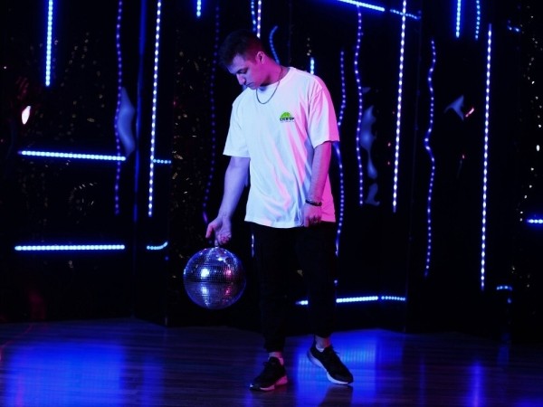 Ложится в 5 утра, пиарит свое агентство и управляет им, пишет музыку и не выгорает. Как? Интервью с CEO UXART
Ложится в 5 утра, пиарит свое агентство и управляет им, пишет музыку и не выгорает. Как? Интервью с CEO UXART