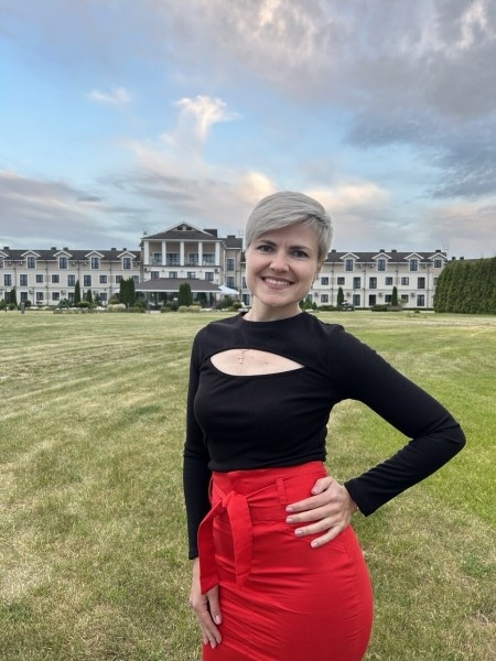 
                    Кейс по таргету: Запуск рекламы на услуги остекления в Минске с рекламным бюджетом 2$            