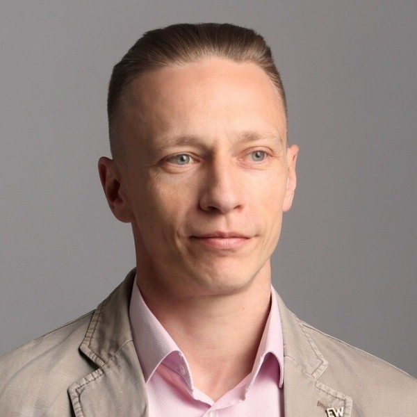 
                    «Я всегда считаю, что сделал недостаточно, да и другие могли бы постараться лучше». Интервью с СЕО Userstory            