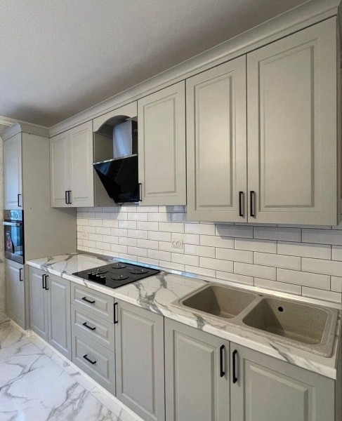 
                    Кейс: продвижение Кухонь на заказ в Москве. +2300 заявок через таргет Вконтакте            