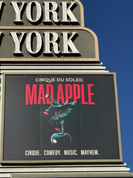 
                    Особенности рекламы в США            