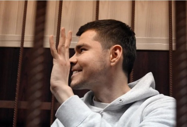 
                    Репутация Аяза Шабутдинова. Что пошло не так?            