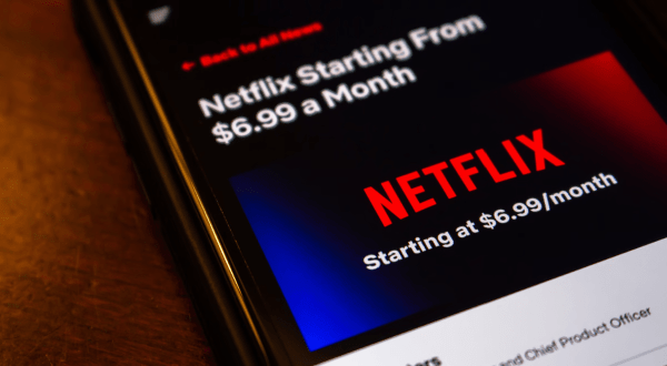 
                    Netflix будет отключать рекламу на одну серию, если владелец самого недорогого тарифа посмотрел три эпизода подряд 

    
        Статьи редакции
            

            