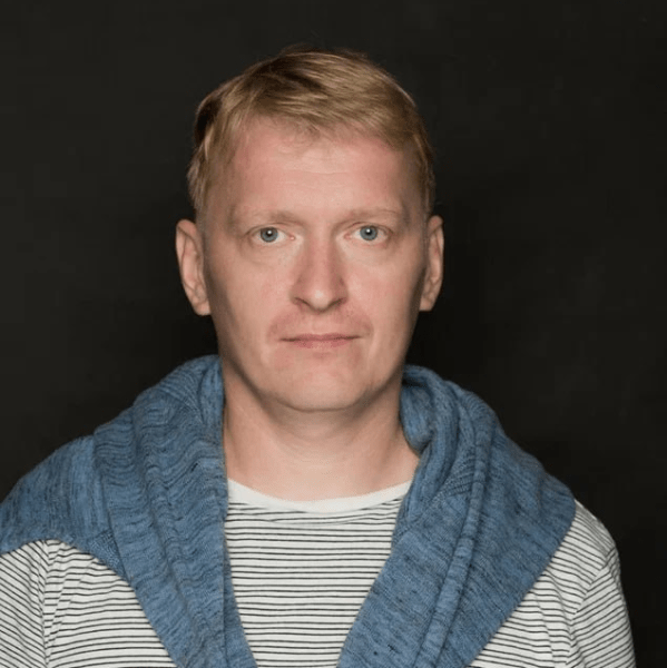 
                    Как стать интернет-маркетологом с нуля за 0 рублей в 2024 году            