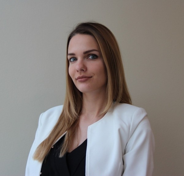 Онлайн VS Офлайн. Как офлайн-кампания для бренда одежды обошла онлайн по заявкам в 15 раз
Онлайн VS Офлайн. Как офлайн-кампания для бренда одежды обошла онлайн по заявкам в 15 раз