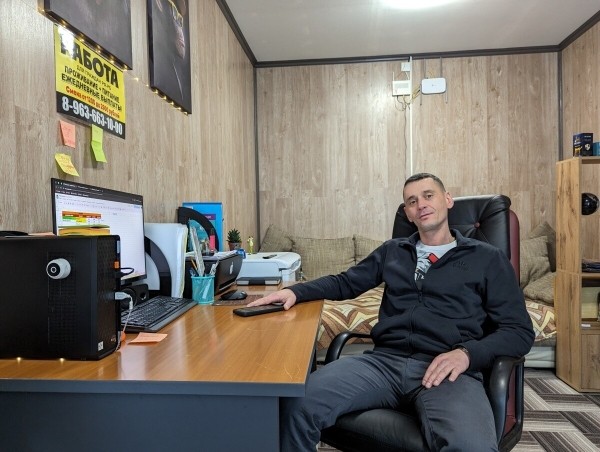 
                    «Это деньги сразу»: владелец крупнейшего аутстаффа Москвы о том, как продавать 1300 рабочих за 4,5 млн ₽ в день            