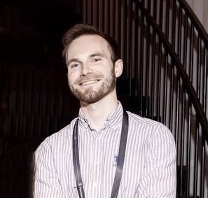 
                    Взболтать, но не смешивать: как ЕАПТЕКА увеличила доходы с рекламы на 65% с помощью рекламного микса            