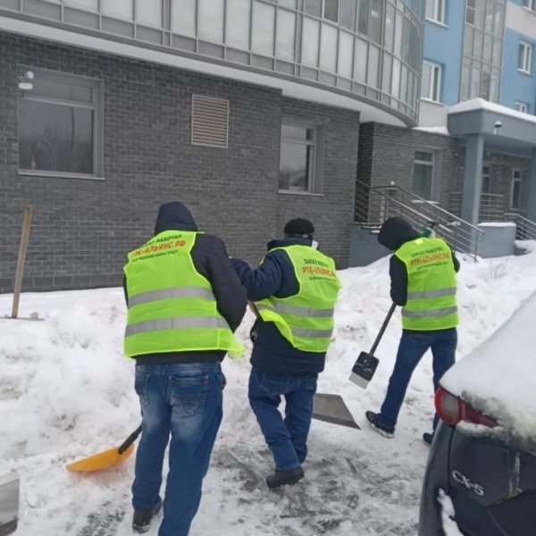 
                    «Это деньги сразу»: владелец крупнейшего аутстаффа Москвы о том, как продавать 1300 рабочих за 4,5 млн ₽ в день            