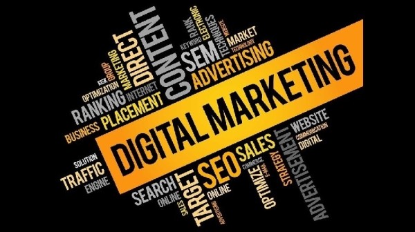 
                    Продвижение бизнеса в СМИ: 8 аккаунтов VK для маркетолога            