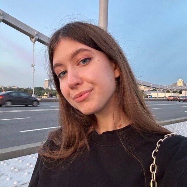 
                    Как новый шаблон презентации помог Пиархабу продавать быстрее и больше            