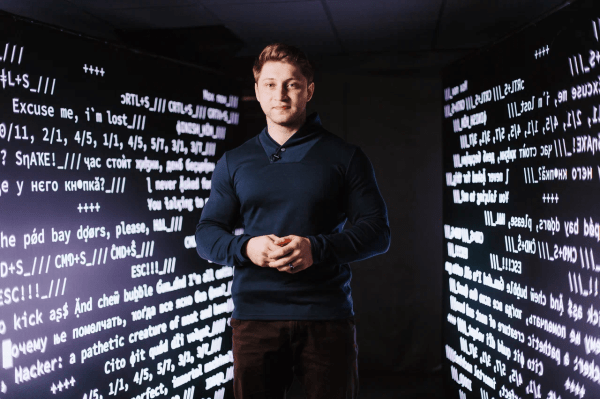 «Тайный орден айтишников»: собрали 2000 человек на ночной IT-конференции за счет черного рынка и промо в стиле масонов             
                    «Тайный орден айтишников»: собрали 2000 человек на ночной IT-конференции за счет черного рынка и промо в стиле масонов