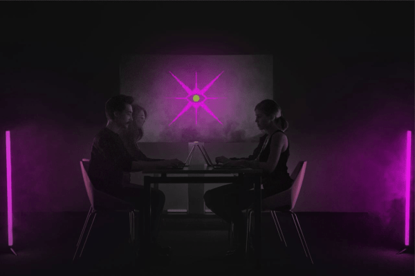 «Тайный орден айтишников»: собрали 2000 человек на ночной IT-конференции за счет черного рынка и промо в стиле масонов             
                    «Тайный орден айтишников»: собрали 2000 человек на ночной IT-конференции за счет черного рынка и промо в стиле масонов