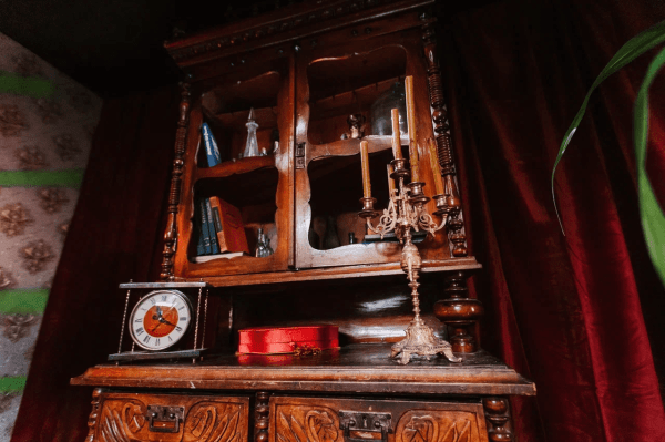 «Тайный орден айтишников»: собрали 2000 человек на ночной IT-конференции за счет черного рынка и промо в стиле масонов             
                    «Тайный орден айтишников»: собрали 2000 человек на ночной IT-конференции за счет черного рынка и промо в стиле масонов