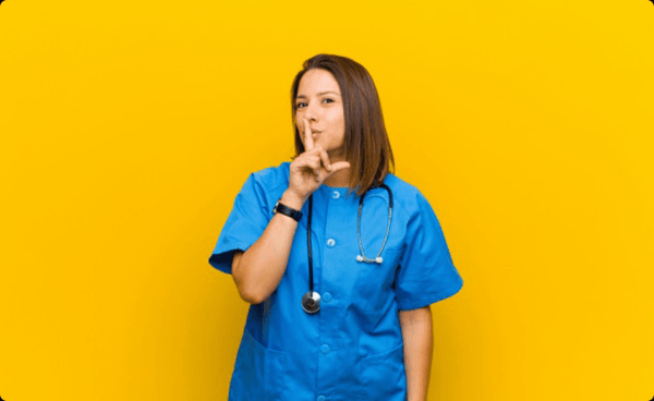 
                    Сайты-дубли, перехват лидов с Яндекс и Гугл карт: провели расследование, в чем упрекают Zoon            