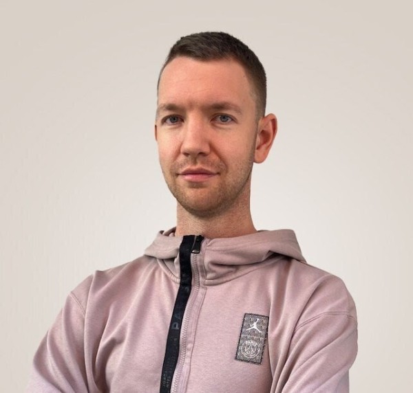 Как маркетинговое агентство, создающее рекламу для СДЭК и Skillfactory, экономит 80% времени в работе с аутсорсом
Как маркетинговое агентство, создающее рекламу для СДЭК и Skillfactory, экономит 80% времени в работе с аутсорсом