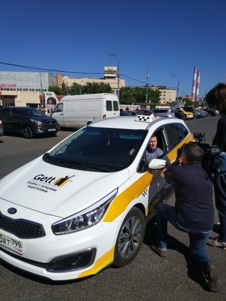 
                    Как продавать в два раза дороже на падающем рынке через аукцион            