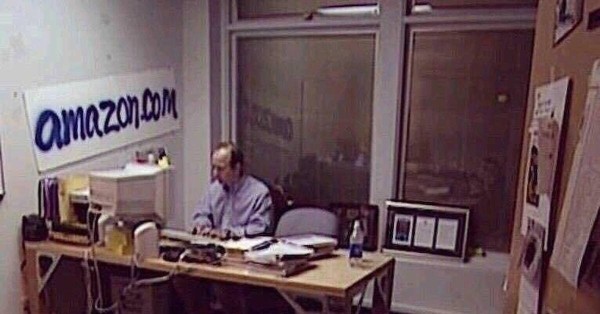 
                    Продвижение бизнеса в СМИ: как появились названия 5-ти известных брендов            