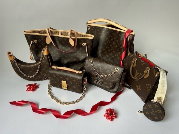 
                    Как товарному бизнесу успешно продвигать канал в телеграм?            