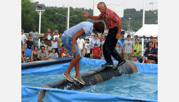Почему бизнес зависит от своего комьюнити. Лучшие примеры в истории             
                    Почему бизнес зависит от своего комьюнити. Лучшие примеры в истории