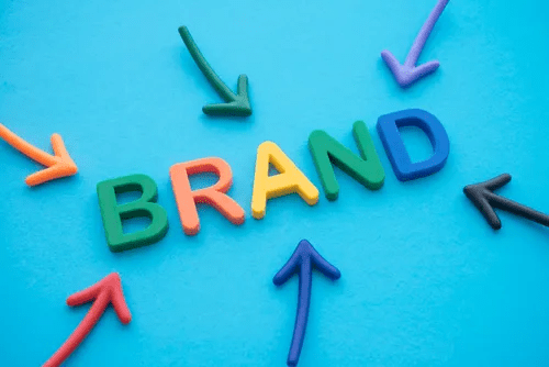 
                    Как выбрать название для компании или бренда и не облажаться (как я)            