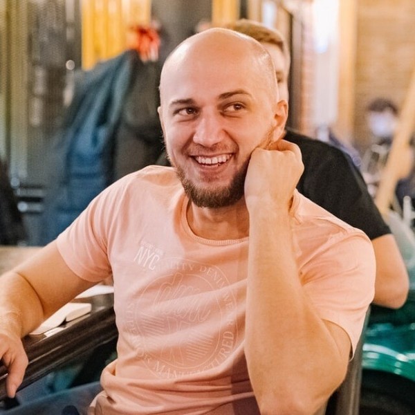 Как разработчикам работать с госкомпаниями в 2024 году
Как разработчикам работать с госкомпаниями в 2024 году