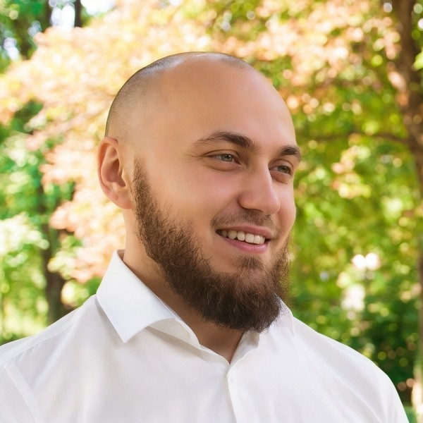 
                    Без внятного ТЗ результат огонь: как мы дизайнили Neylonov Shop            