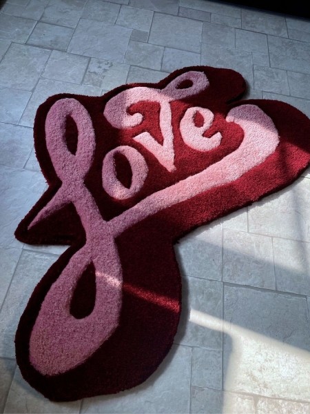 
                    Продвижение тафтинг-ковров с помощью таргетированной рекламы            